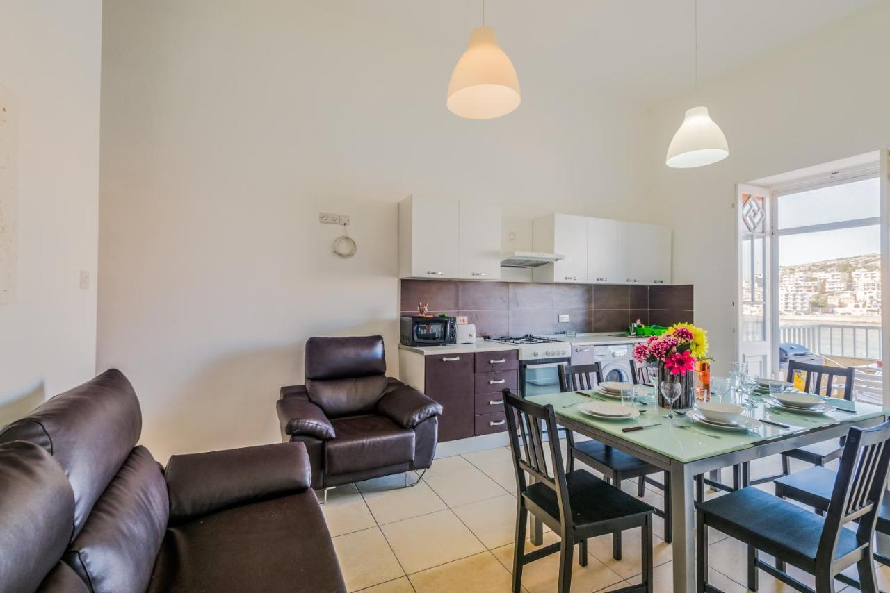 Blue Harbour 2 Bedroom Seafront Apartments With Large Terrace With Spectacular Sea Views - By Getawaysmalta St Paul's Bay Zewnętrze zdjęcie